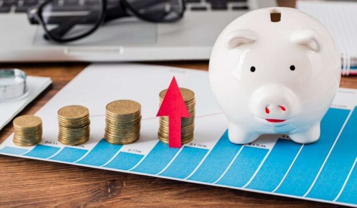 <em>Cuenta de ahorro con 10% de rendimiento anual y liquidez inmediata.
